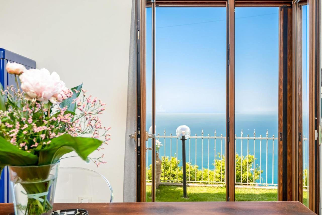 Orizzonte Damare Apartamento Volastra Exterior foto